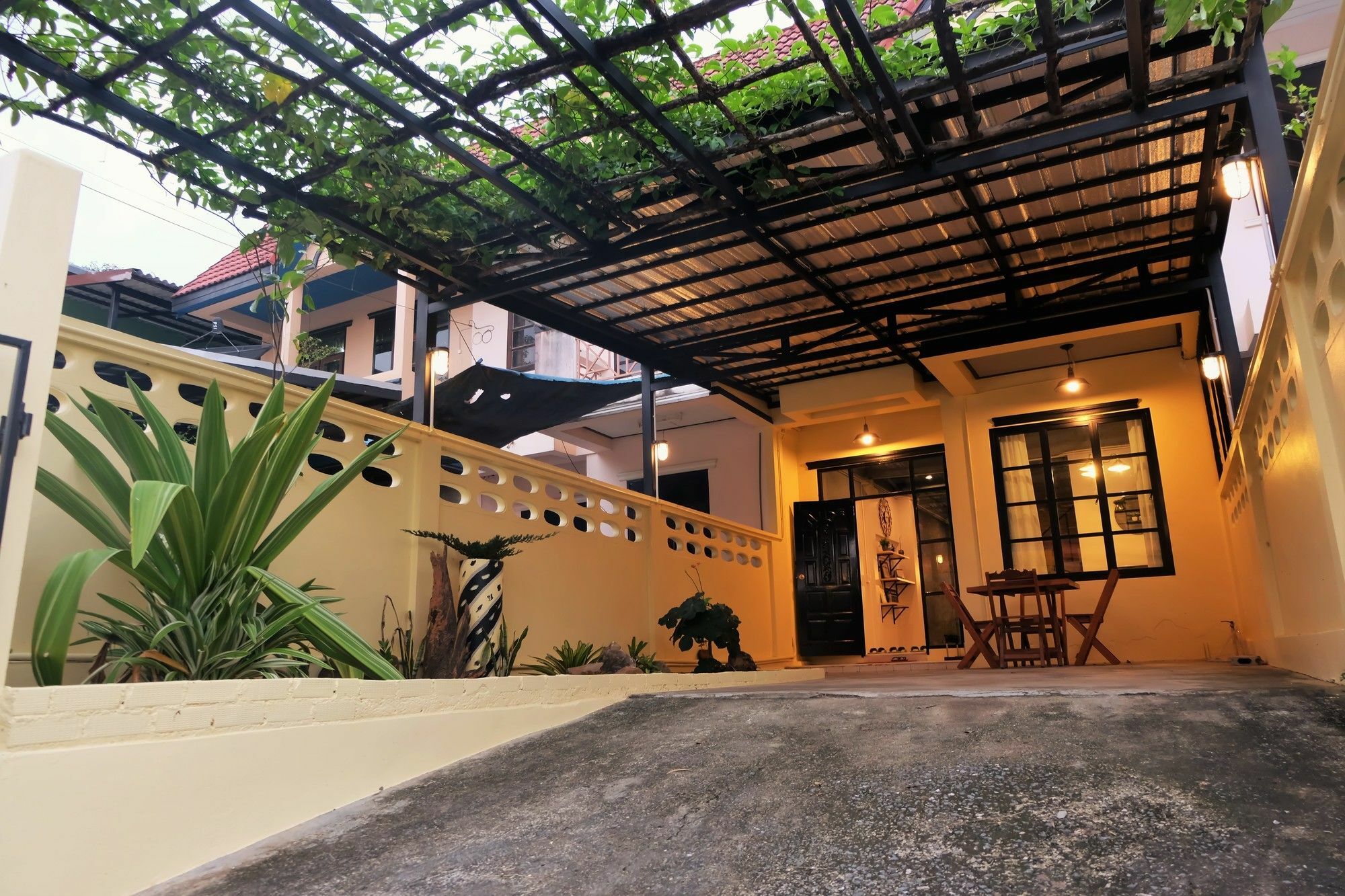 Nanrada Hometel Krabi By Eksteriør billede